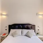 Manin Suites Lt
